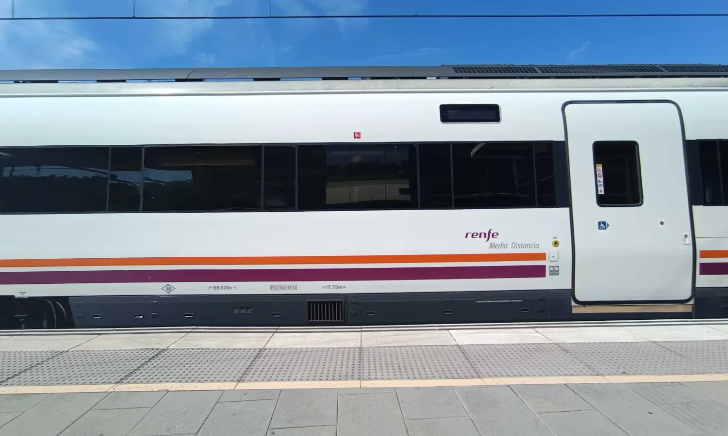 27rodalies by 404