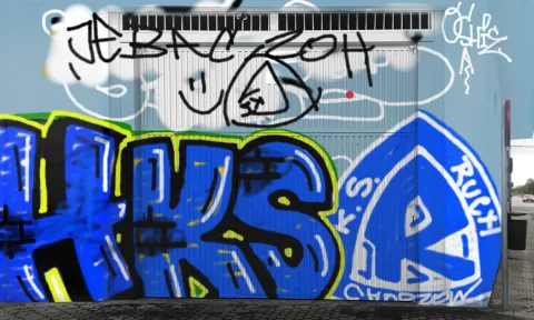 Graffiti artwork by NiebieskiVandals