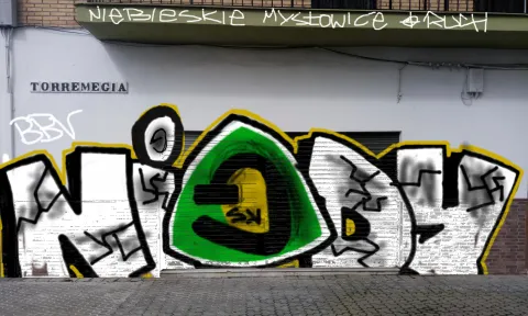 Graffiti artwork by NiebieskiVandals