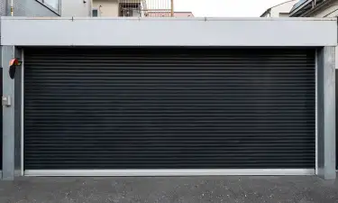 Black Garage graffiti wall